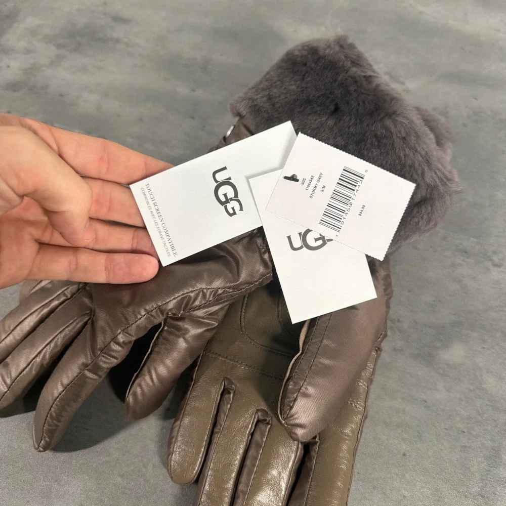 UGG Quilted Tech Gloves Women S/M Stormy Grey Bronze Brown Leather Shearling New